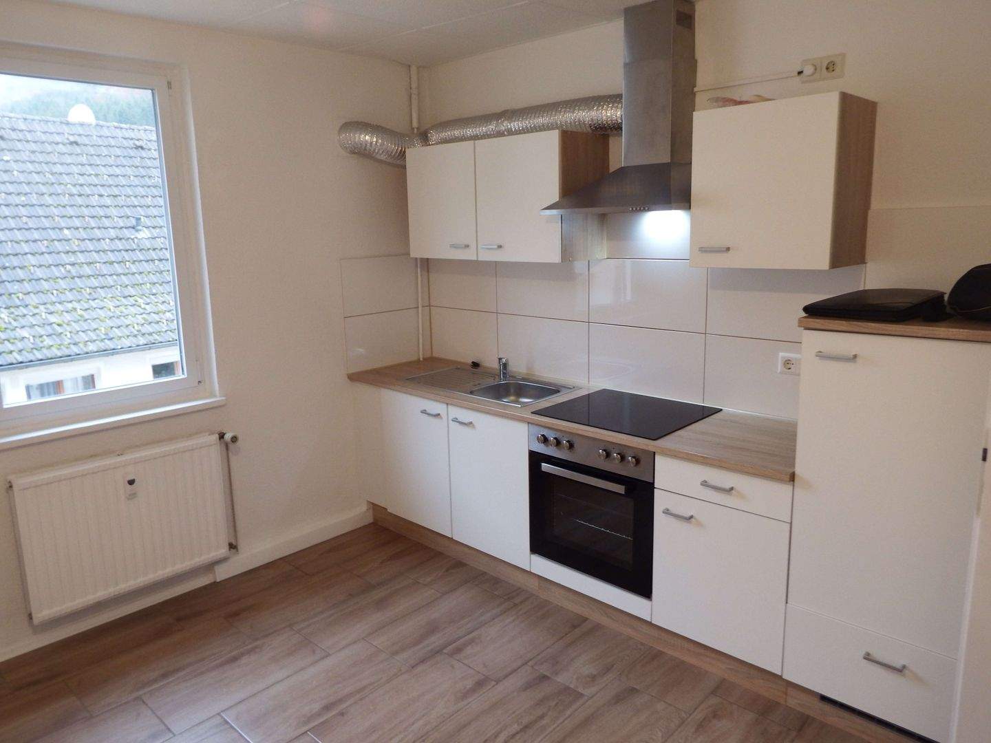 Große renovierte 4,5 Zi.-Wohnung mit Einbauküche, 72393 Burladingen