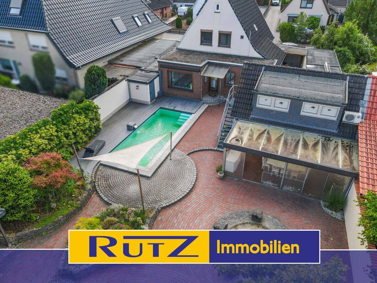 Ganderkesee – Heide | Sanierungsbedürftiges Einfamilienhaus mit Pool und Pool-Haus in Toplage, 27777 Ganderkesee
