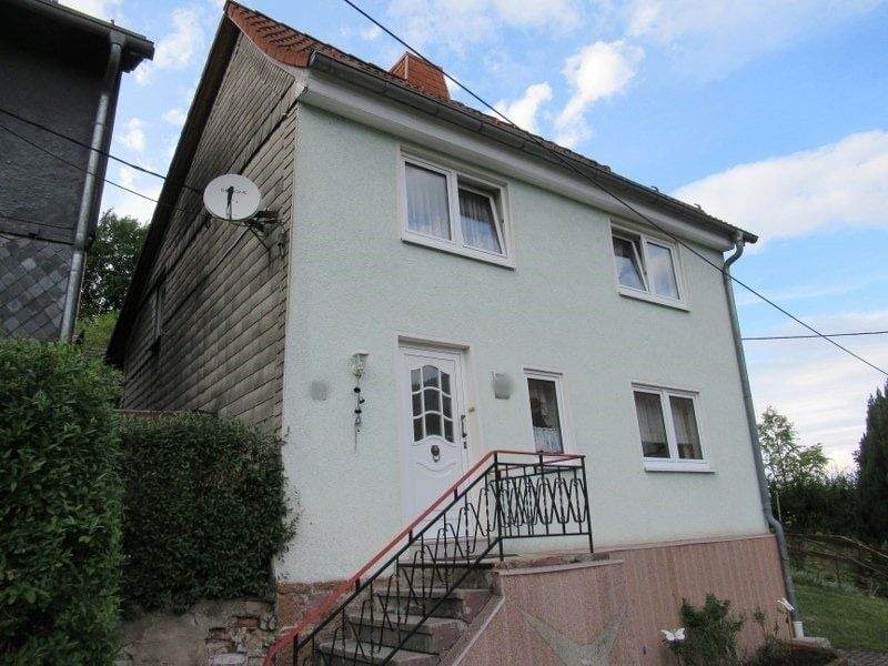 Attraktives Einfamilienhaus mit Potential, 99885 Luisenthal