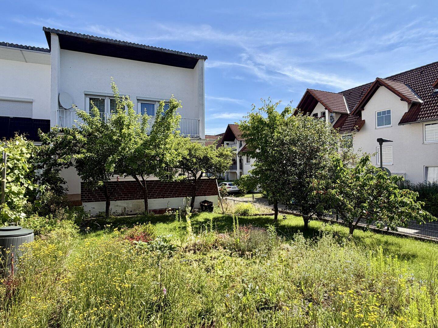 Für Paare oder Familien: Eckhaus in gefragter Lage! KEINE KÄUFERPROVISION, 34128 Kassel (Harleshausen Jungfernkopf Kirchditmold)