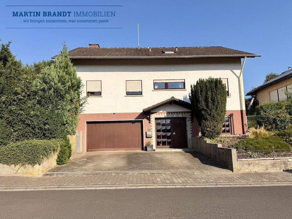 Freistehendes Einfamilienhaus mit traumhaftem Garten in schöner Lage von Waldems / Bermbach, 65529 Waldems