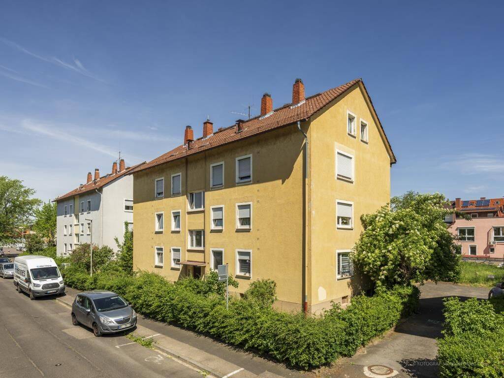 3-Zimmer-Wohnung in Neustadt an der Weinstraße/ Neuer Laminatboden, 67433 Neustadt an der Weinstraße (Haardt Lachen-Speyerdorf Neustadt-Stadt)