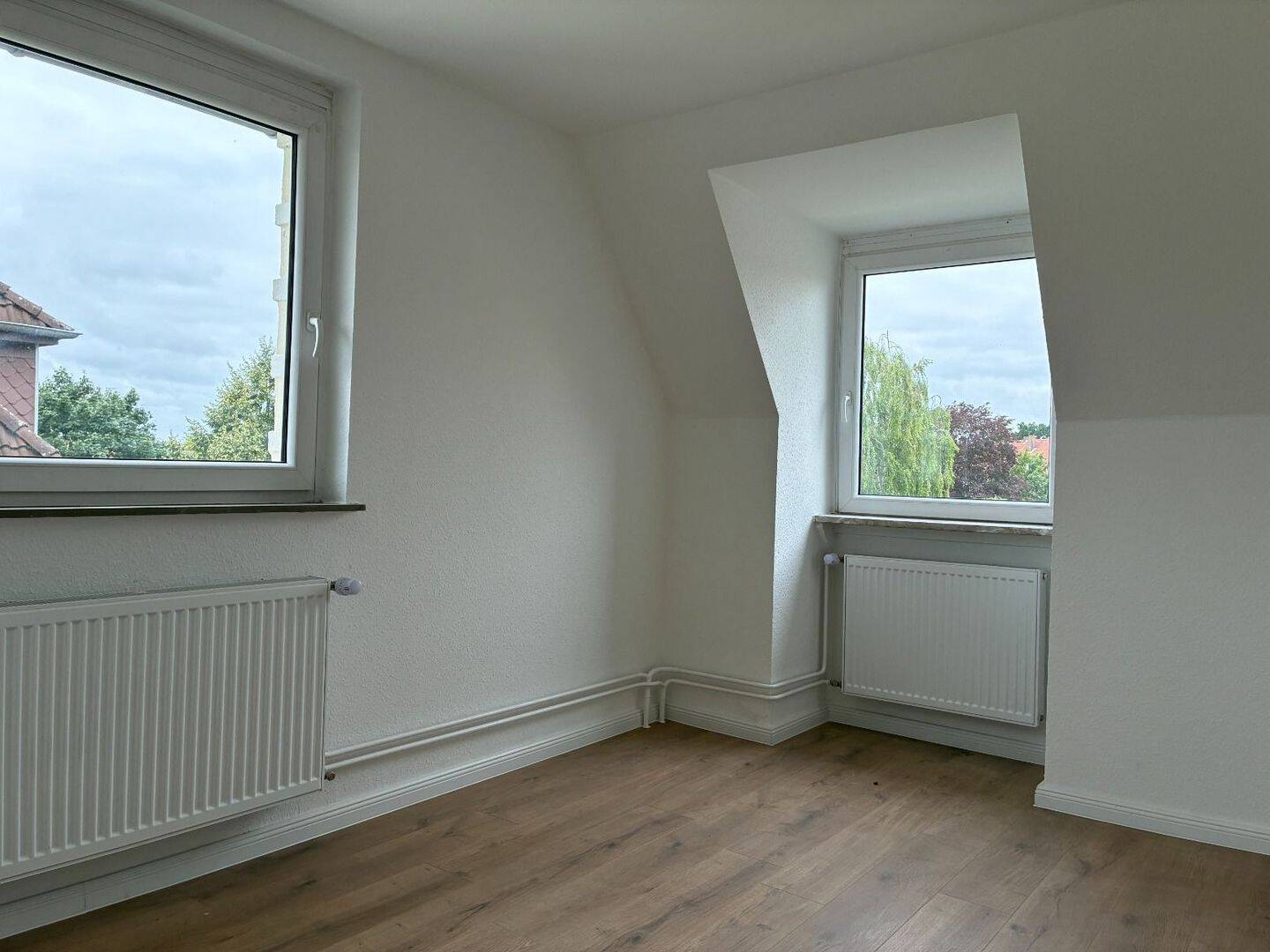 Sanierte Dachgeschosswohnung in Hildesheim – 31137 Hildesheim – Vorschaubild 5