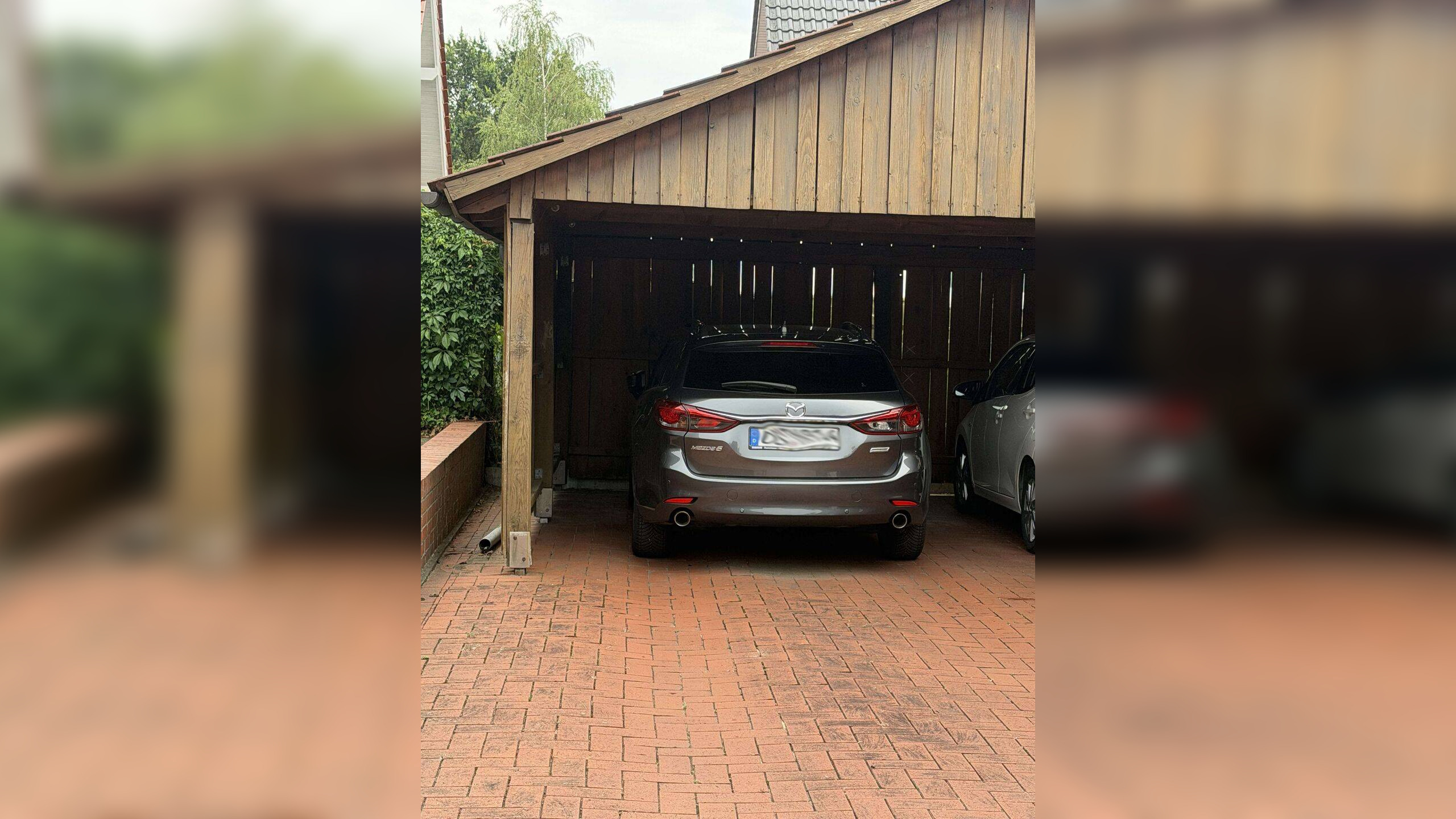 Sehr helle und attraktive 4-Zimmer-Dachgeschosswohnung im Zweifamilienhaus mit Einbauküche, Carport und Stellplatz – 49584 Fürstenau – Vorschaubild 5