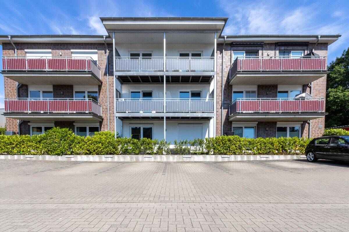 Ganderkesee | renovierte, zentral gelegene 3 Zi.-Wohnung mit Balkon und Stellplatz – 27777 Ganderkesee – Vorschaubild 3