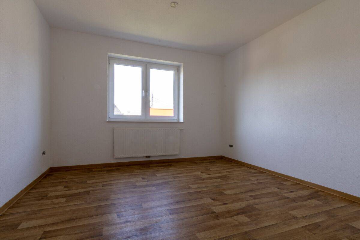 Ganderkesee | renovierte, zentral gelegene 3 Zi.-Wohnung mit Balkon und Stellplatz – 27777 Ganderkesee – Vorschaubild 7