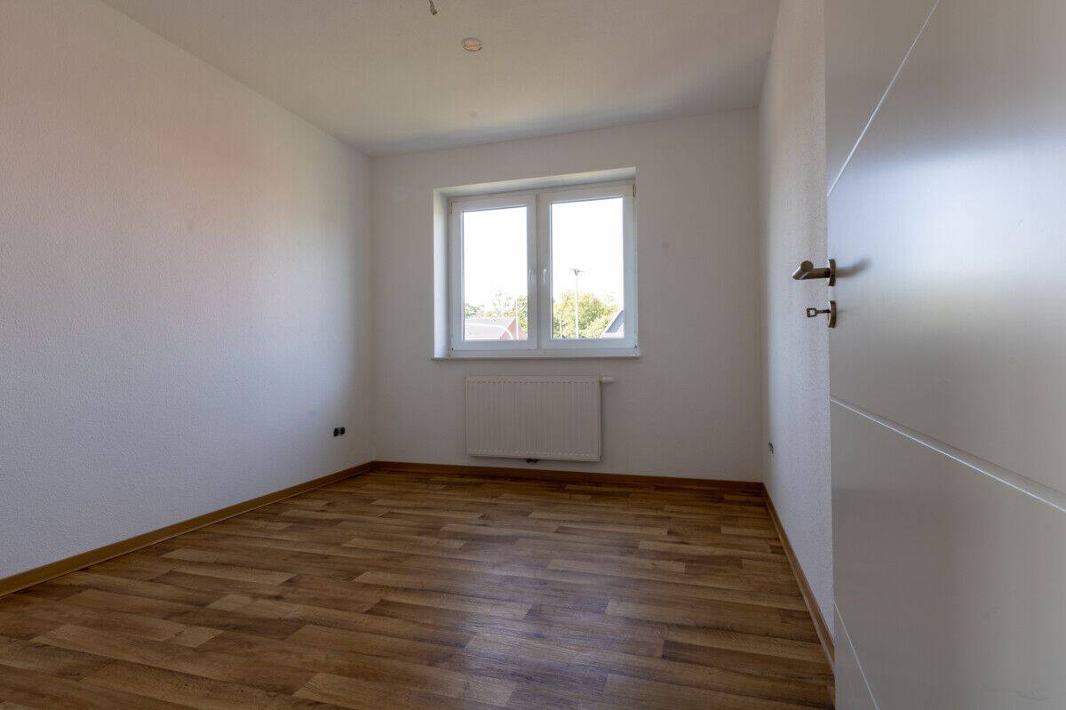 Ganderkesee | renovierte, zentral gelegene 3 Zi.-Wohnung mit Balkon und Stellplatz – 27777 Ganderkesee – Vorschaubild 10