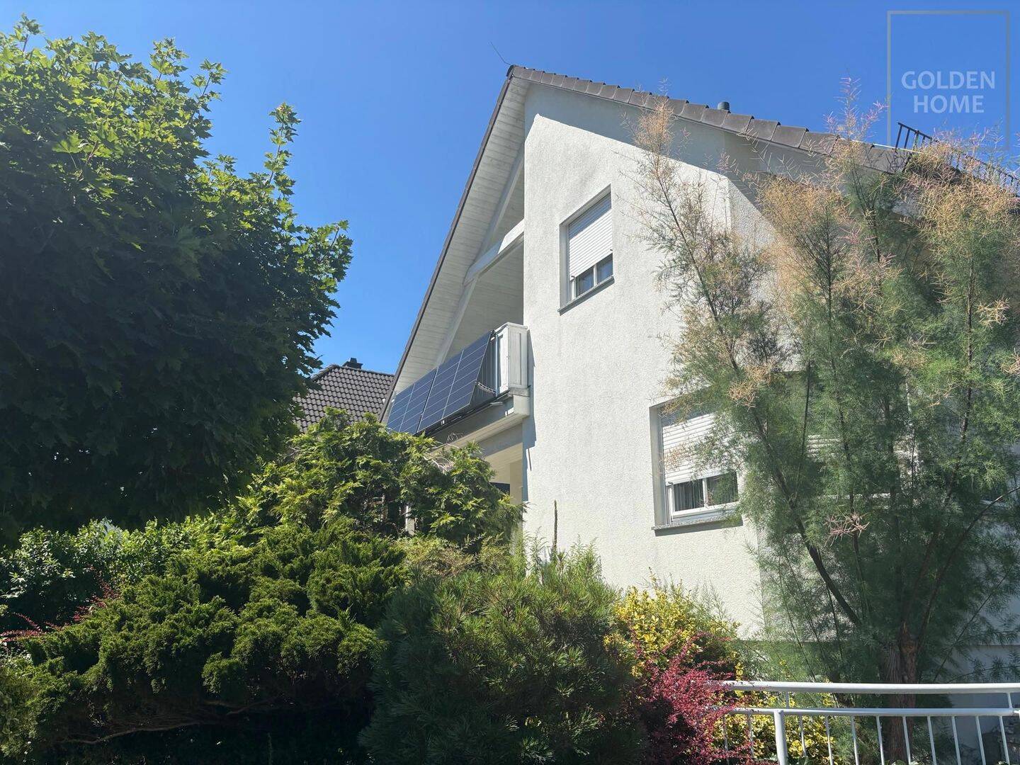Eindrucksvolles Einfamilienhaus in erlesener Wohnlage !!, 7548 Gera