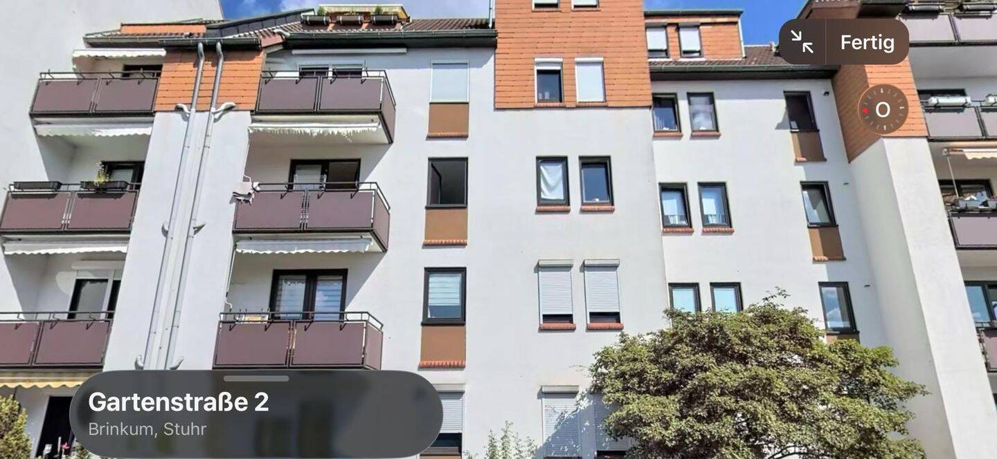 Charmante 2-Zimmer-Dachgeschosswohnung mit Stellplatz in Stuhr, 28816 Stuhr