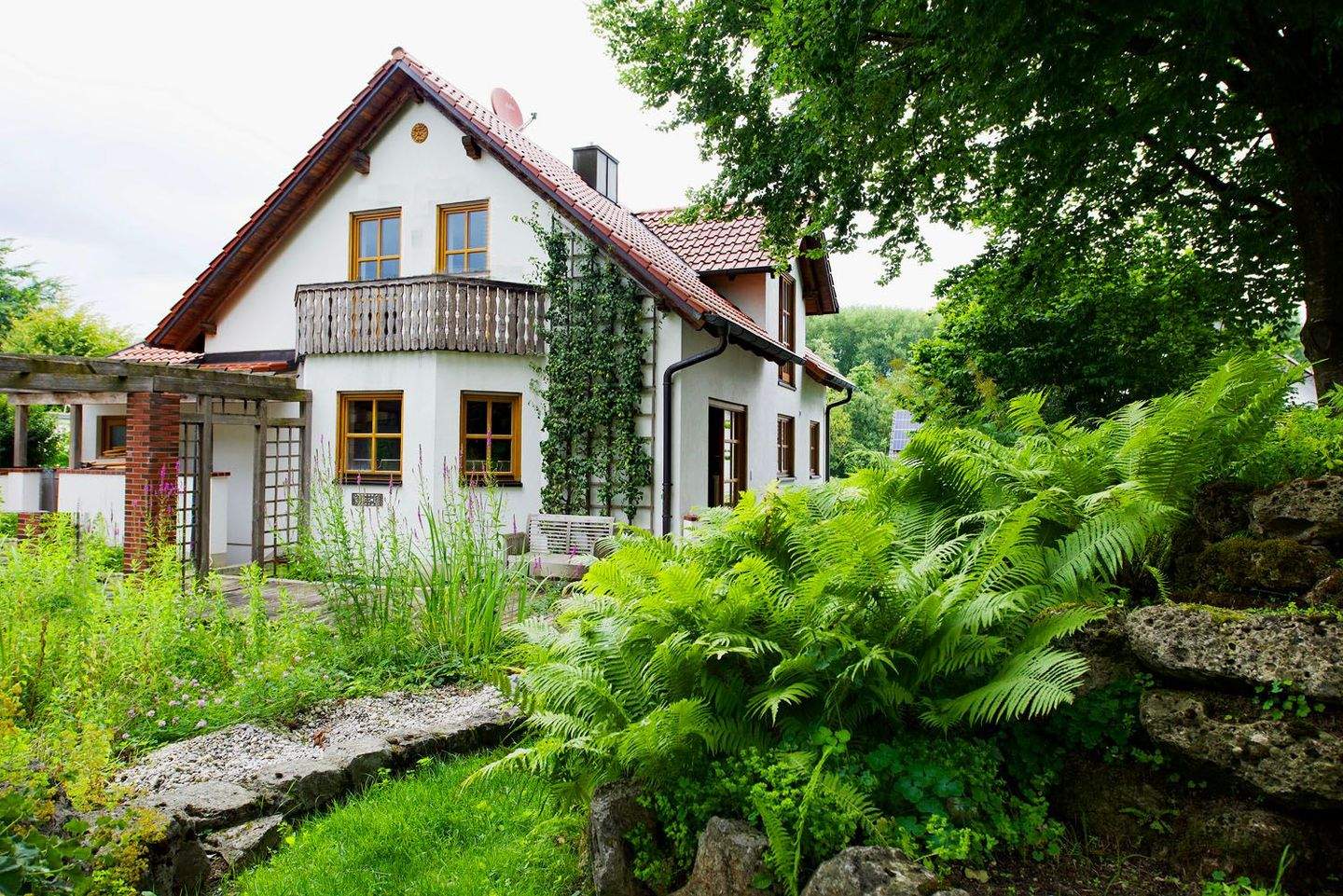 Ein schönes Haus für eine Familie mit herrlichem Garten und separatem Bauplatz, 85235 Odelzhausen