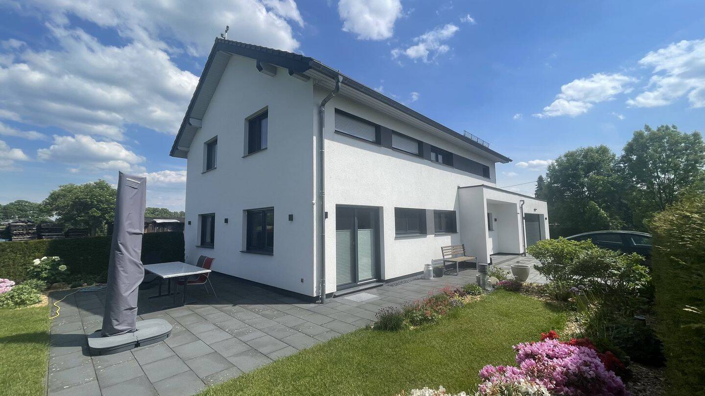 Modernes Wohnen auf höchstem Niveau, 2994 Bernsdorf