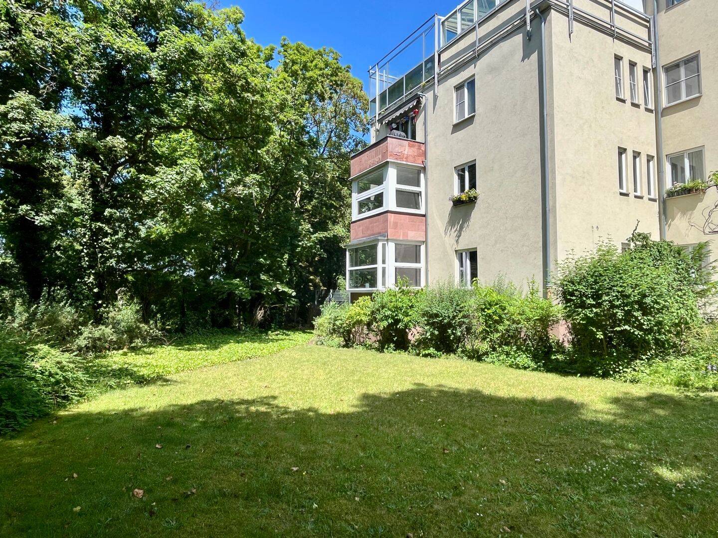 Altbauwohnung | 4 Zimmer | 120qm | Blick ins Grüne | direkt am Halensee, 10711 Berlin (Charlottenburg-Wilmersdorf Charlottenburg Grunewald Halensee Wilmersdorf)