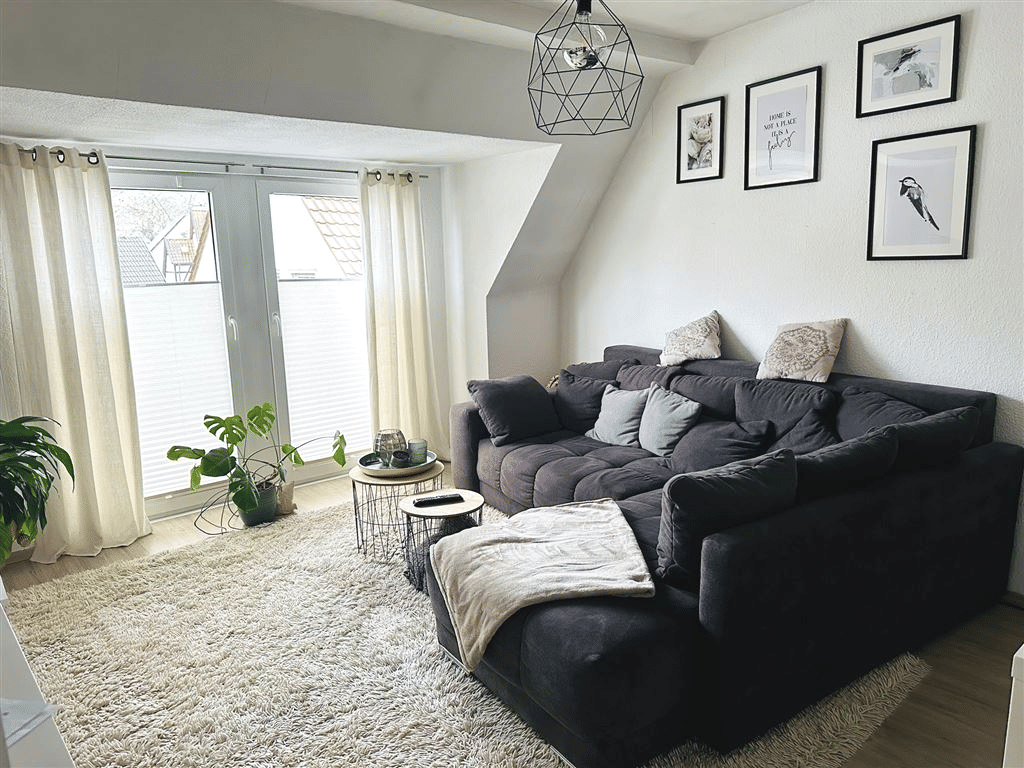 Wohnen im Herzen von Soest – Charmante Dachgeschosswohnung in Top-Lage!, 59494 Soest