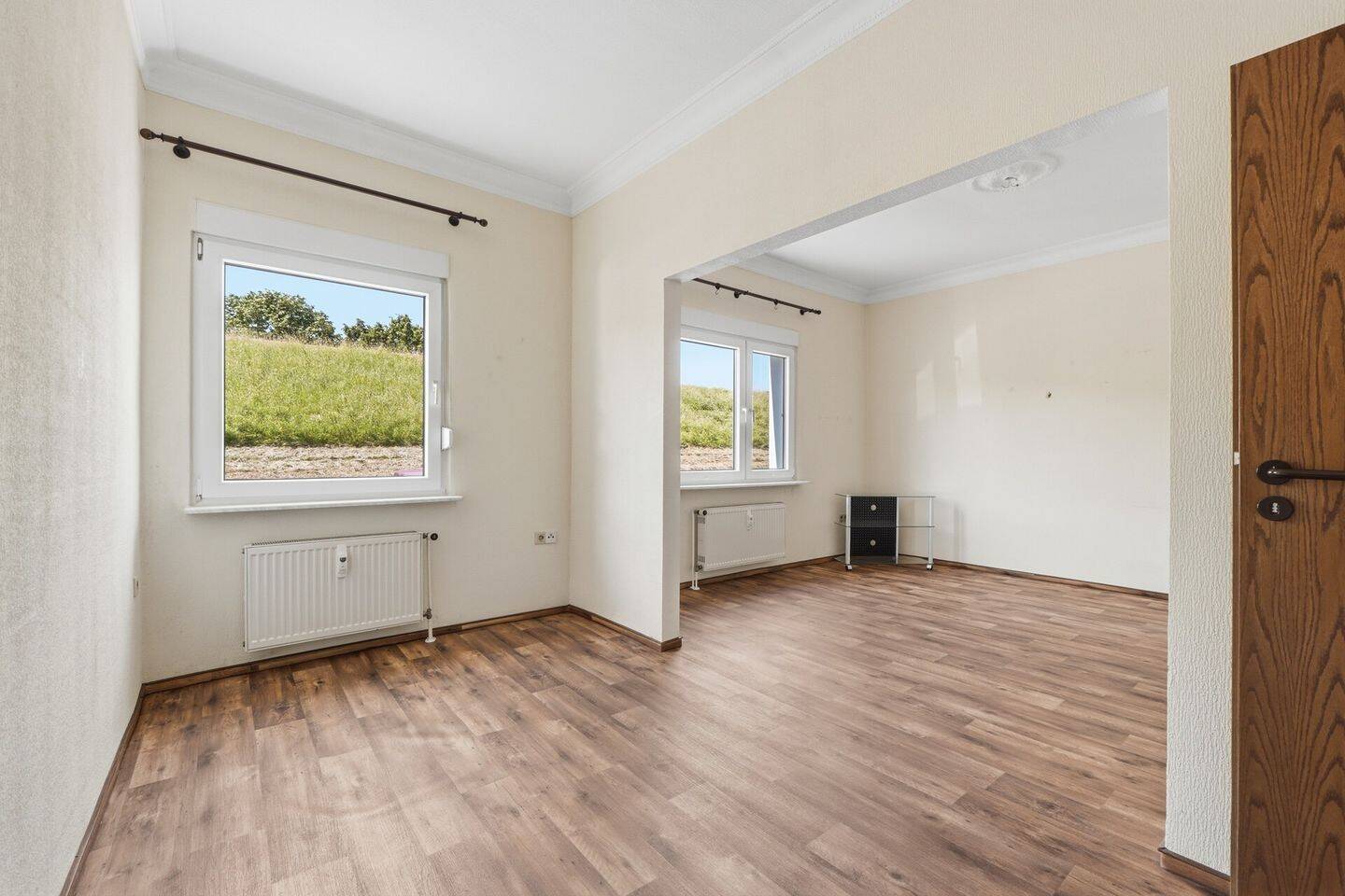 Wohnen direkt am Rhein – Erdgeschosswohnung mit großzügiger Terrasse – 47119 Duisburg – Vorschaubild 3