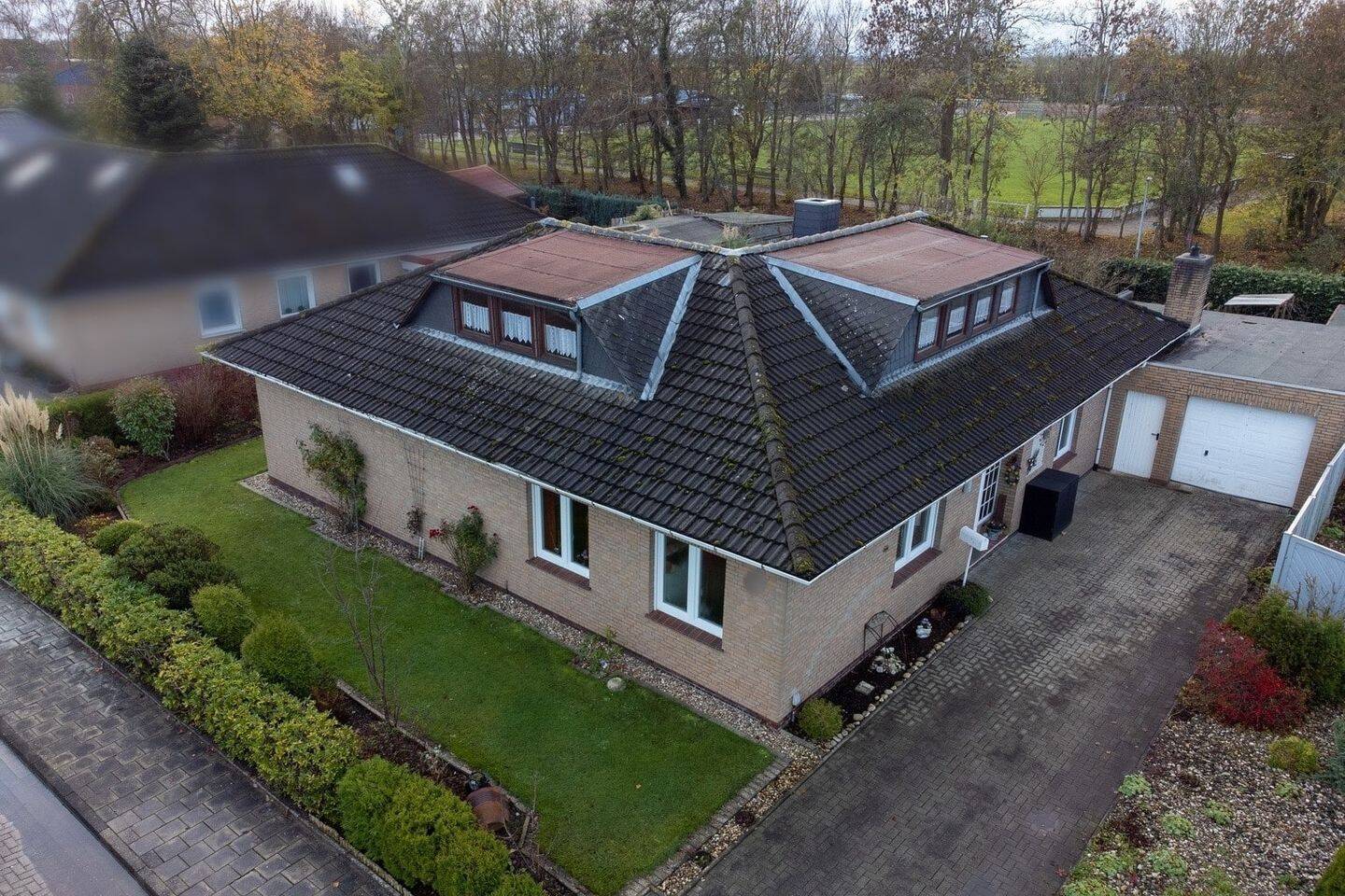 Großzügiger Bungalow mit Garage in schöner Siedlungslage, 26723 Emden
