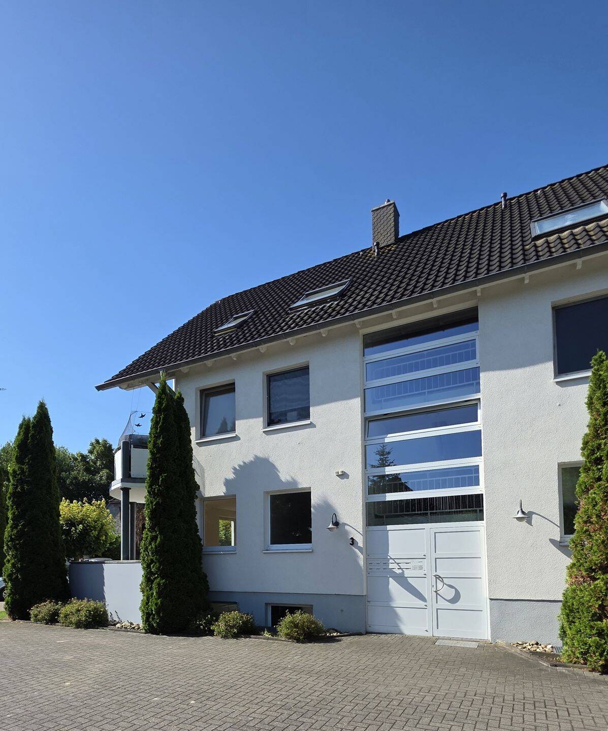 Schöne helle Hochparterre- Wohnung mit Balkon zu vermieten, 26135 Oldenburg (Oldb) (Kreyenbrück Krusenbusch Neuenwege Osternburg Tweelbäke)