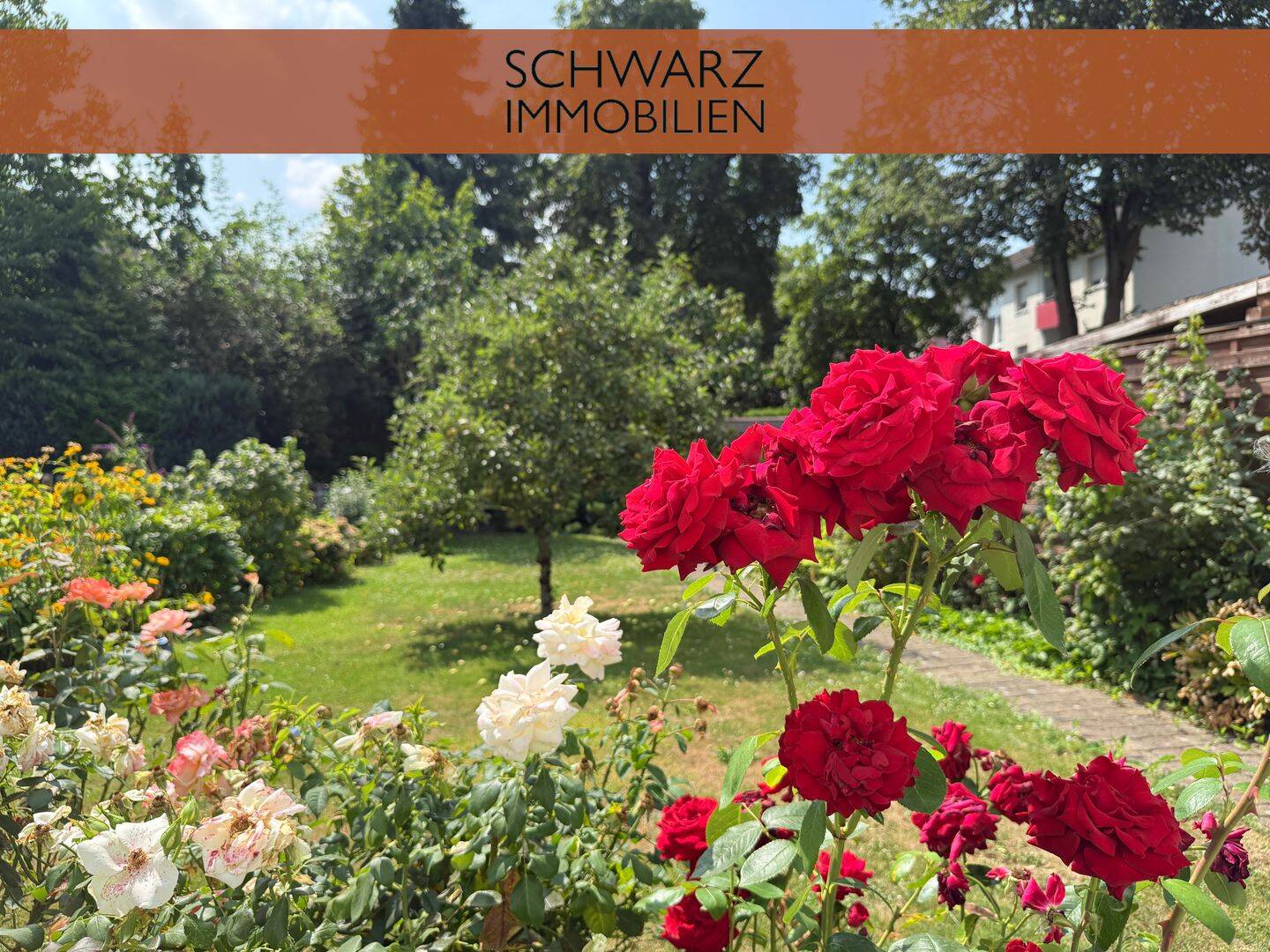 Citynah wohnen, im Grünen entspannen: Ihr neues Zuhause mit geschützter Gartenoase, 59557 Lippstadt