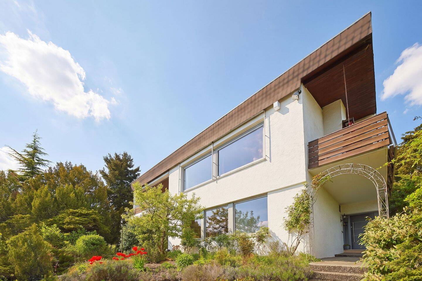 Toplage Wengert: Großzügiges Haus mit einzigartigem Raumgefühl und fantastischer Aussicht, 71065 Sindelfingen