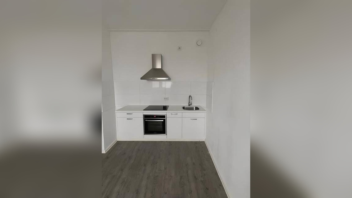 Deal des Monats: Deine renovierte Wohnung zum besten Mietpreis! / Freshly renovated and attractively – 6124 Halle (Saale) – Vorschaubild 7