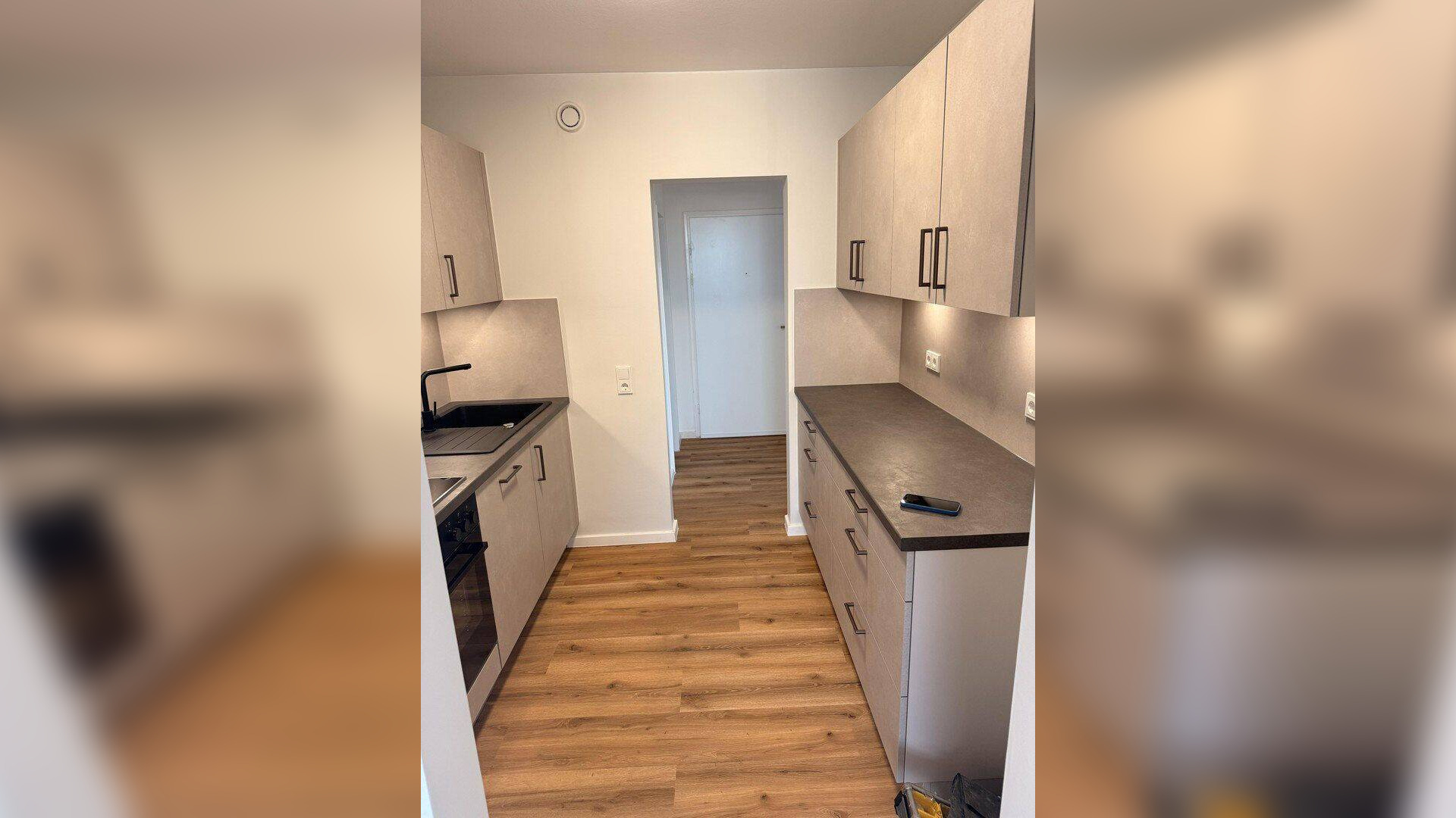 Erstbezug nach Renovierung – Moderne 3-Zimmer-Wohnung mit Balkon und traumhaftem Ausblick Saarlouis – 66740 Saarlouis – Vorschaubild 4