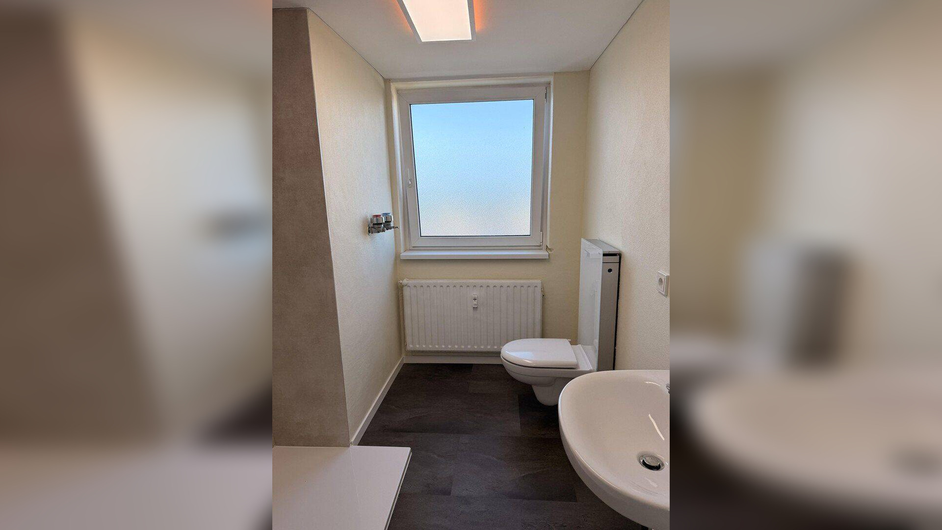Erstbezug nach Renovierung – Moderne 3-Zimmer-Wohnung mit Balkon und traumhaftem Ausblick Saarlouis – 66740 Saarlouis – Vorschaubild 7