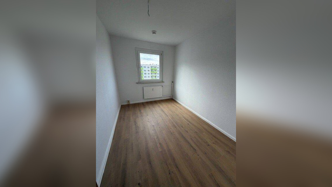 Schnapp dir den Deal, bevors ein anderer tut. / Grab the deal before someone else does. – 6132 Halle (Saale) – Vorschaubild 8