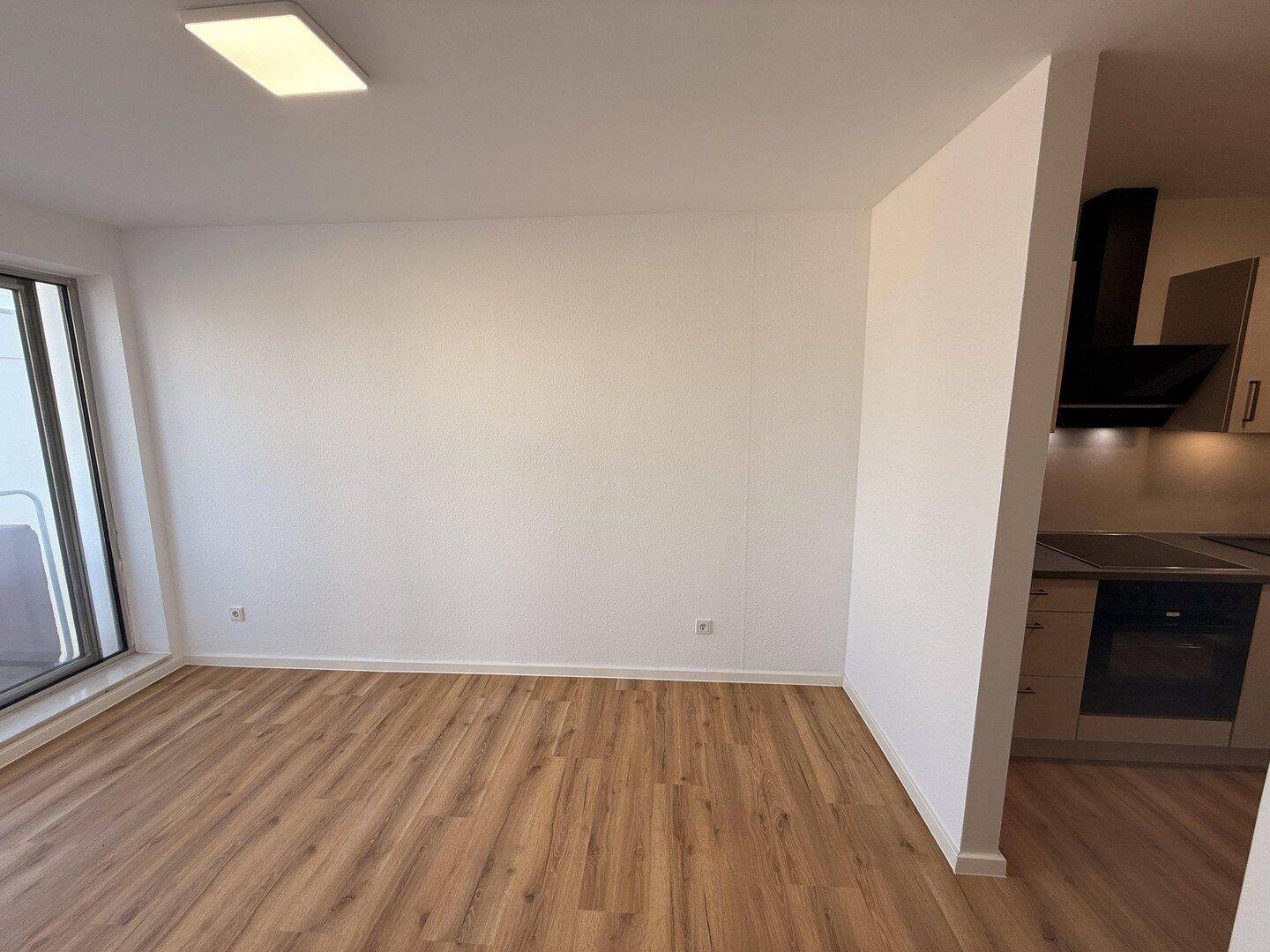 Erstbezug nach Renovierung – Moderne 3-Zimmer-Wohnung mit Balkon und traumhaftem Ausblick Saarlouis – 66740 Saarlouis – Vorschaubild 11