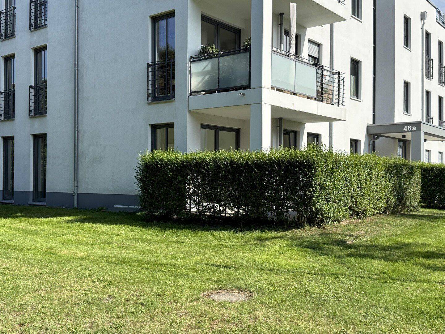Nur 100 m vom Meer entfernt – Stilvolle 3 ZKB Wohnung mit Marken EBK u. TG Stellplatz – 18119 Rostock – Vorschaubild 4