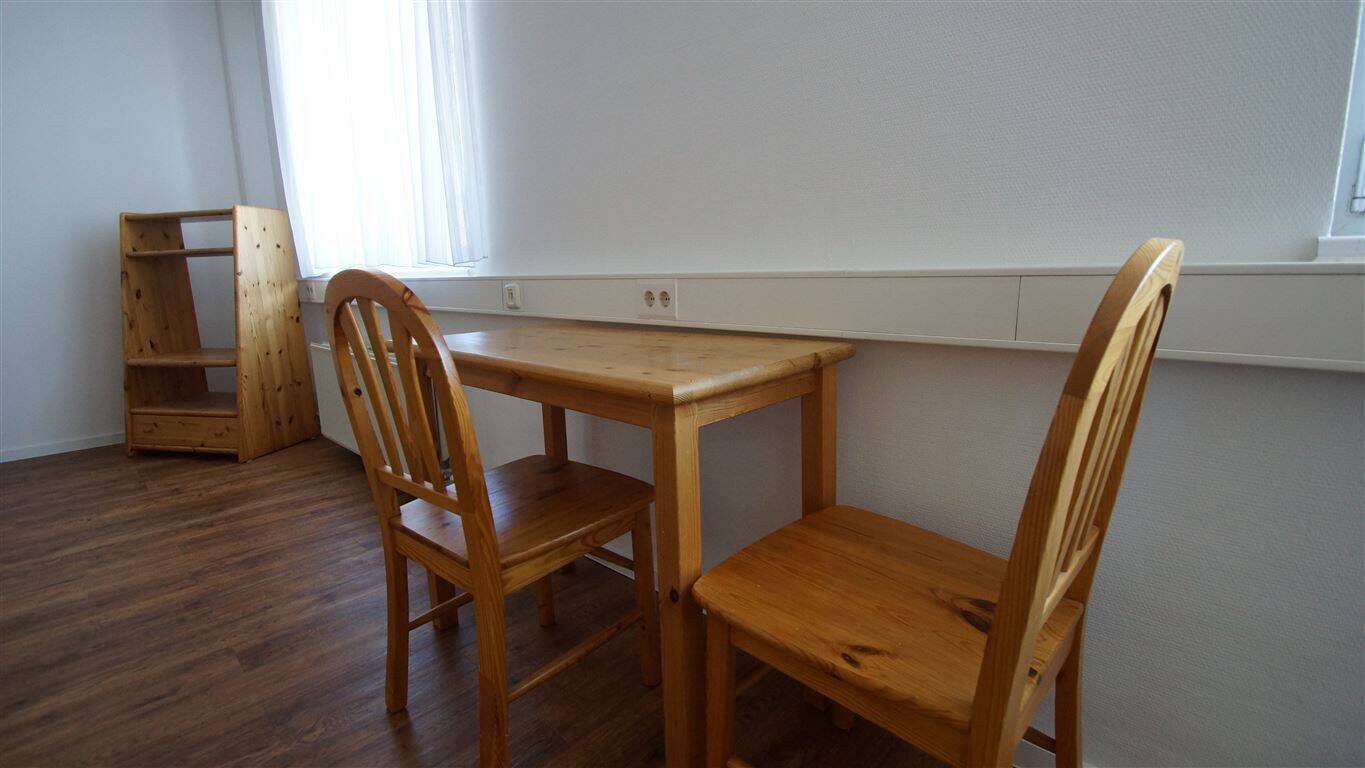 Perfekt für Studium & Ausbildung – möbliertes Apartment mit Duschbad & Pantryküche zu vermieten! – 18273 Güstrow – Vorschaubild 6