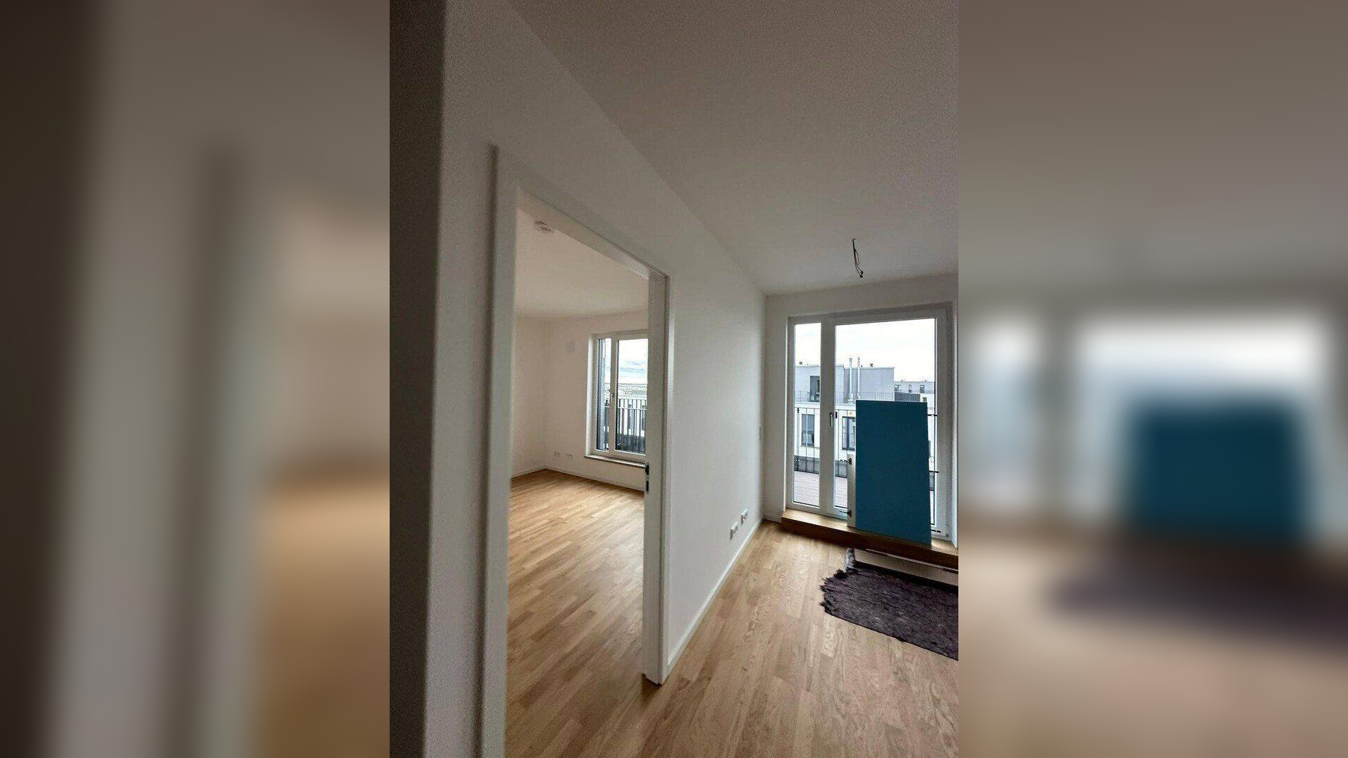 Penthouse Wohnung mit Dachterrasse EBK und E-Tiefgaragenstellplatz – 12529 Schönefeld – Vorschaubild 4