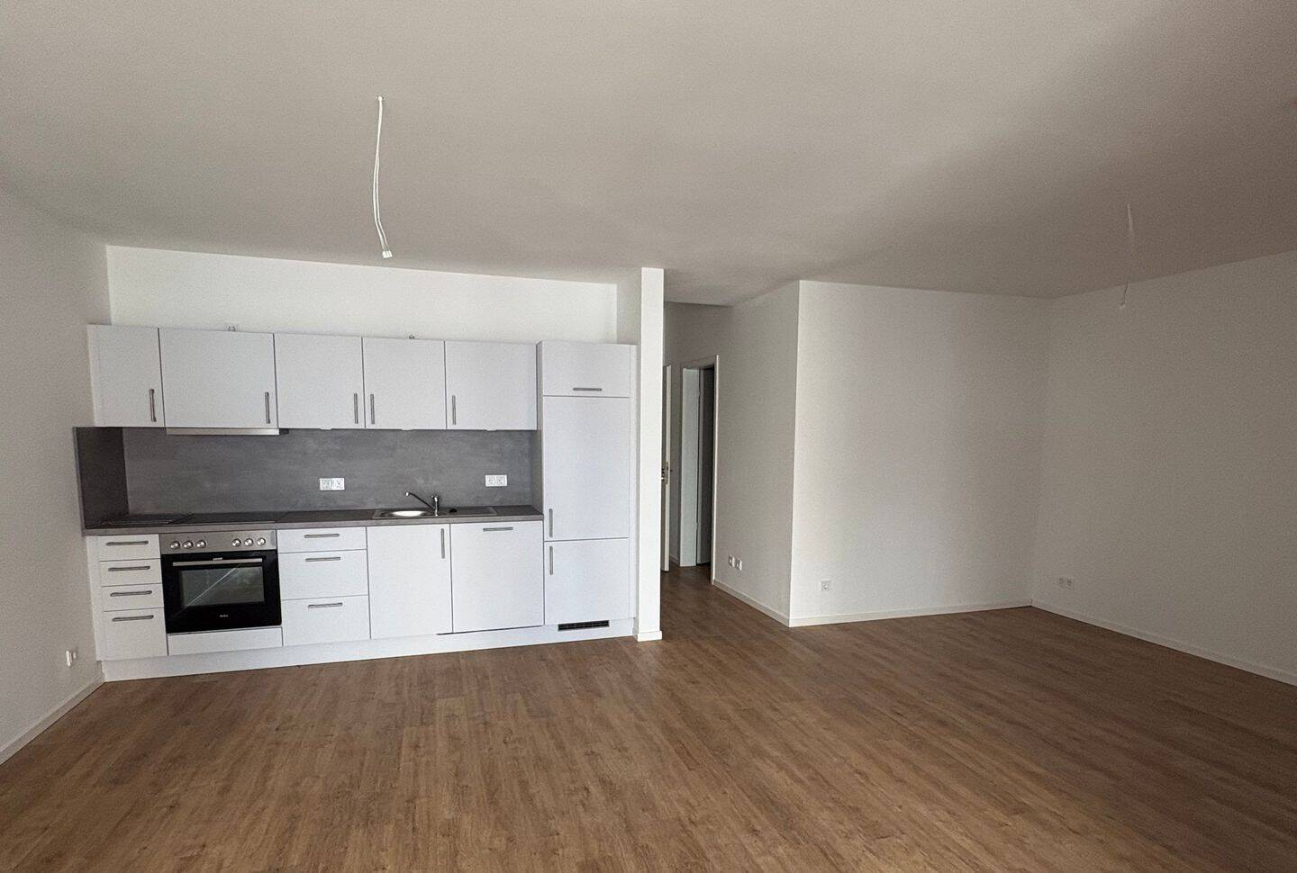 Attraktive 2-Zimmer-Wohnung mit Balkon und Einbauküche in Peine, 31224 Peine