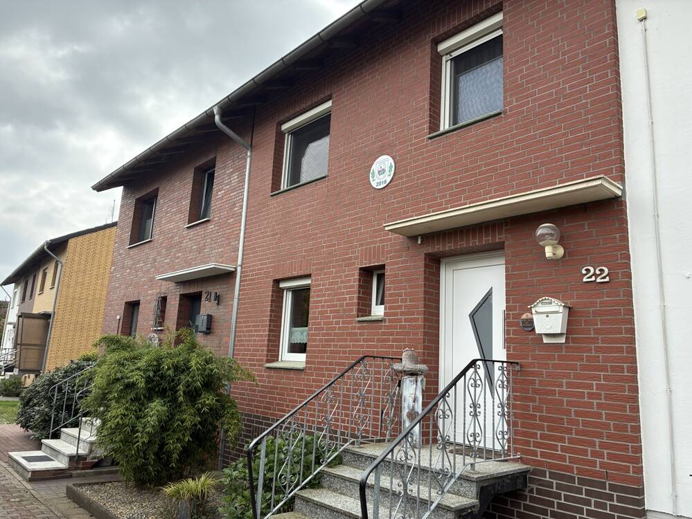 Preisreduzierung!!! TOP gepflegtes und modernisiertes Reihenmittelhaus, 49356 Diepholz