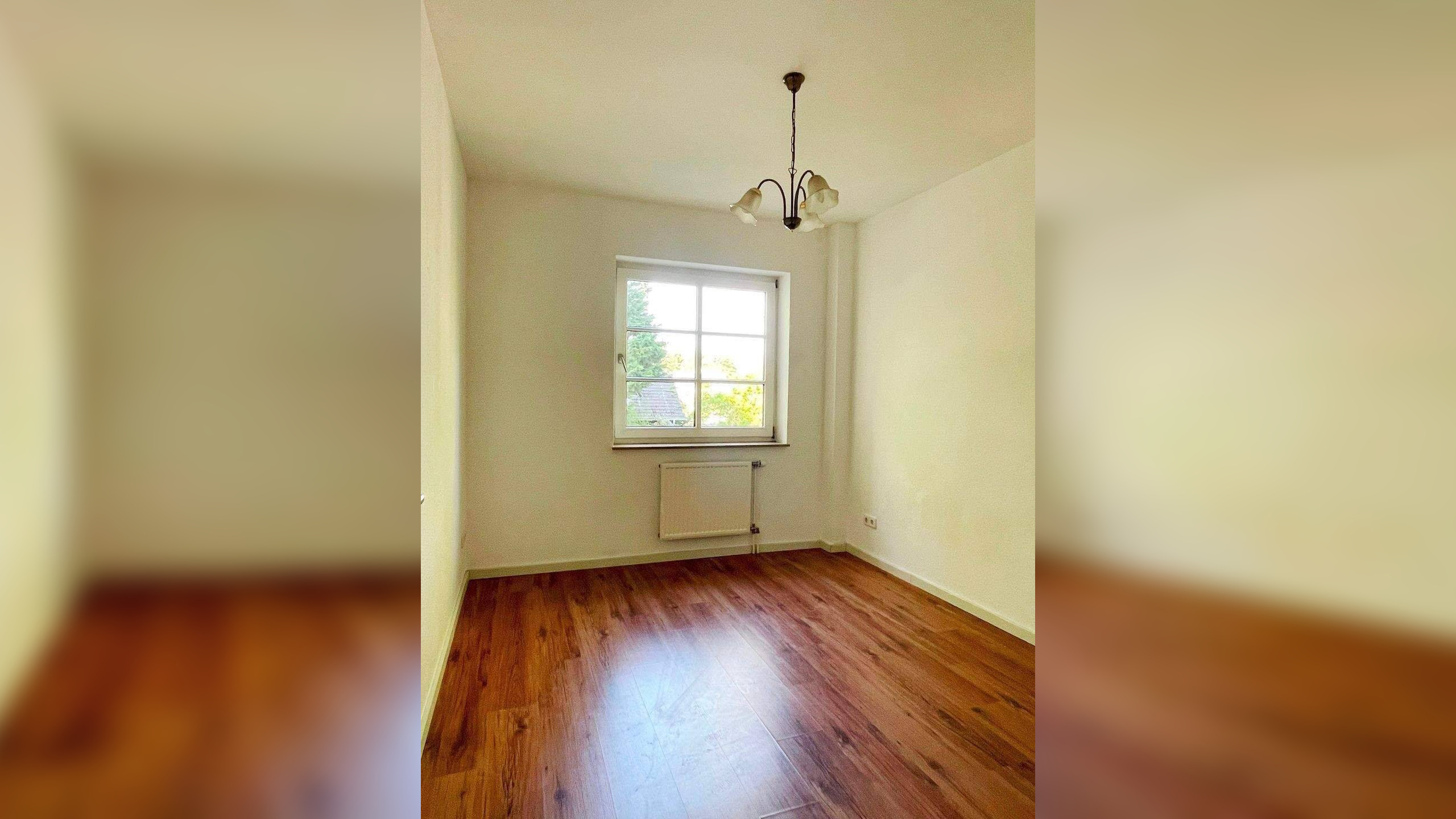 WOHNEN AUF 3 EBENEN ….mit Terrasse, eigenem Garten und Tiefgarage! – 12209 Berlin – Vorschaubild 9