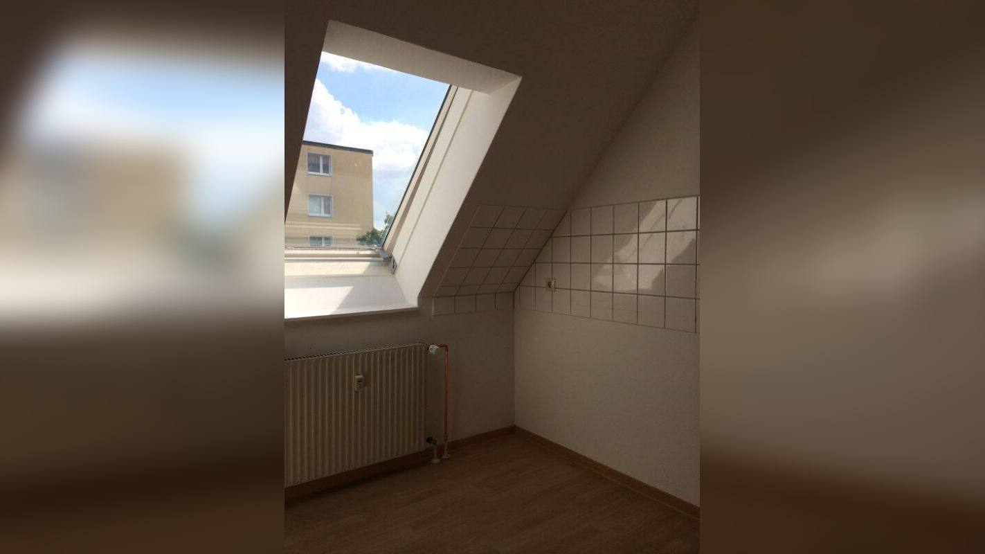 Zentrale 2-Zimmer-Wohnung mit verglaster Loggia – WBS erforderlich! – 33647 Bielefeld – Vorschaubild 3