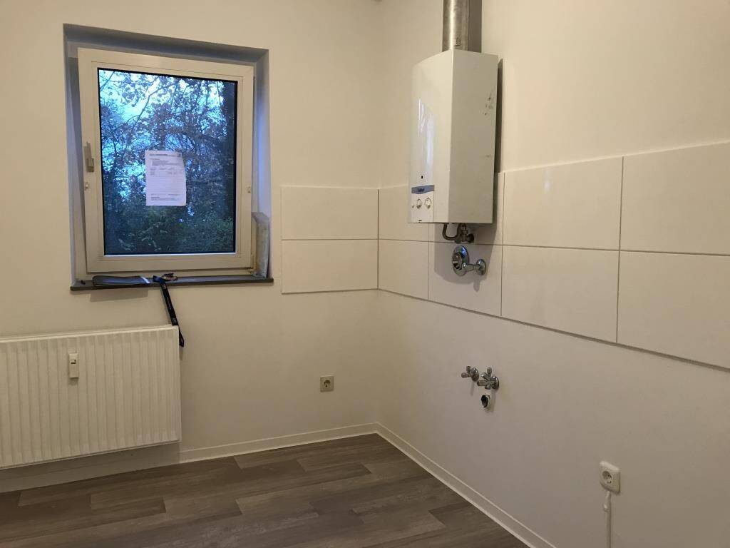 Zentrales Wohnen – Gepflegte 3-Zimmer-Wohnung mit Balkon ab September 2026 beziehbar! – 33330 Gütersloh – Vorschaubild 3