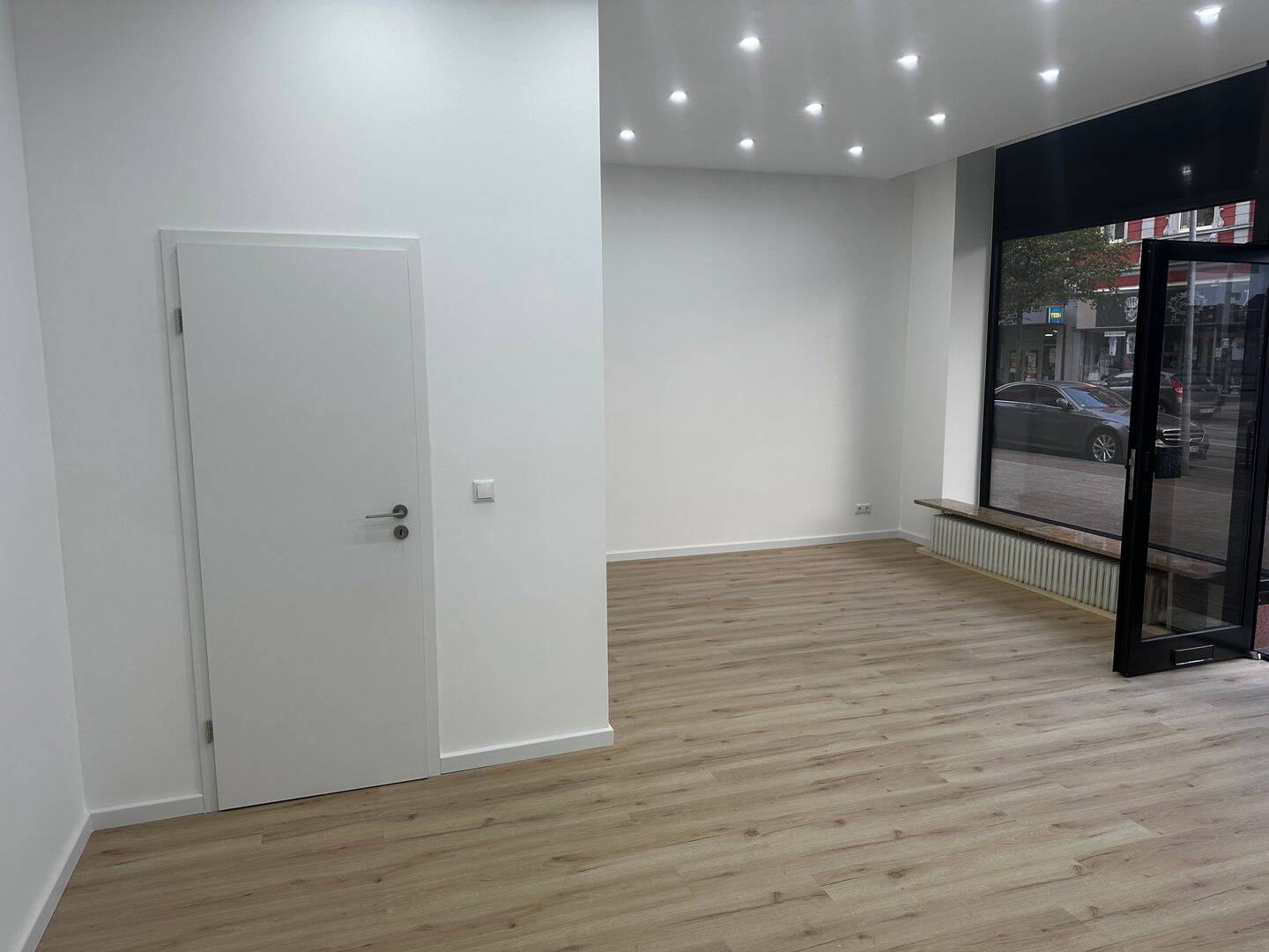 Laden 42qm Ladenlokal in TOP LAGE Gelsenkirchen Cranger Str. – 45891 Gelsenkirchen – Vorschaubild 4