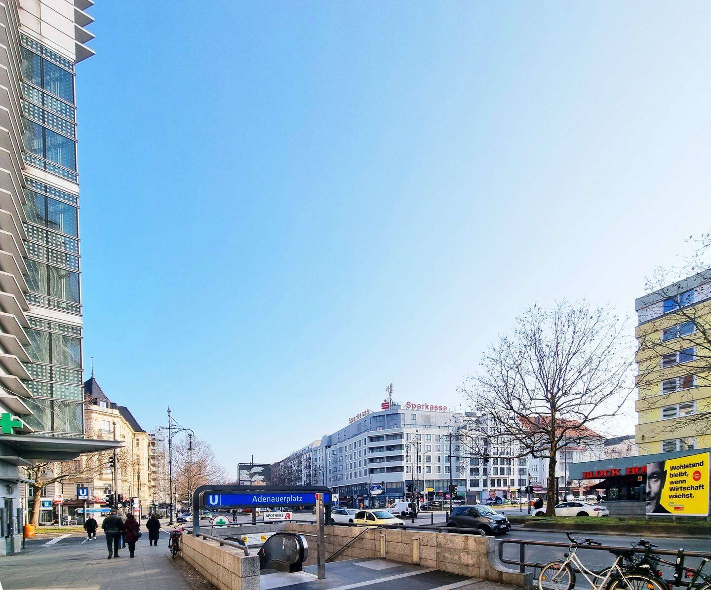Freie 2-Zimmer-Wohnung mit Dachterrasse und Fahrstuhl nur 300 Meter vom Kudamm! – 10629 Berlin – Vorschaubild 8