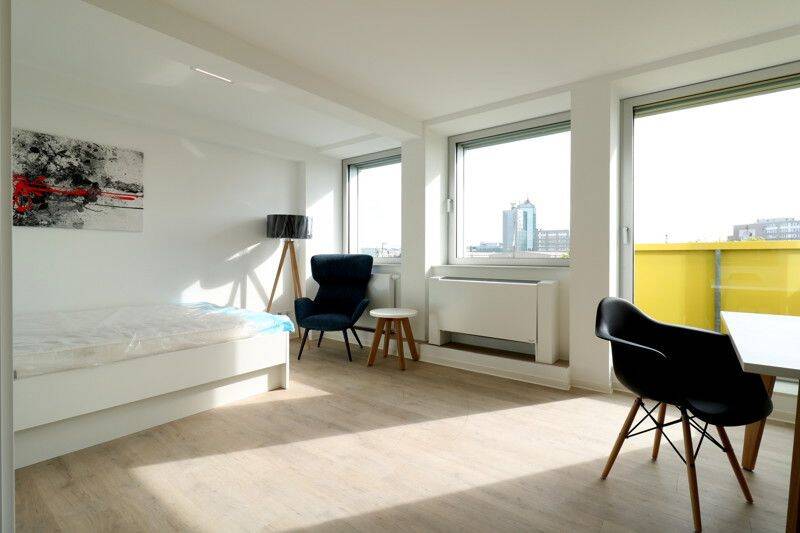 Modernes Apartment mit exklusivem Mobiliar – sofort zum Wohlfühlen – 40210 Düsseldorf – Vorschaubild 2