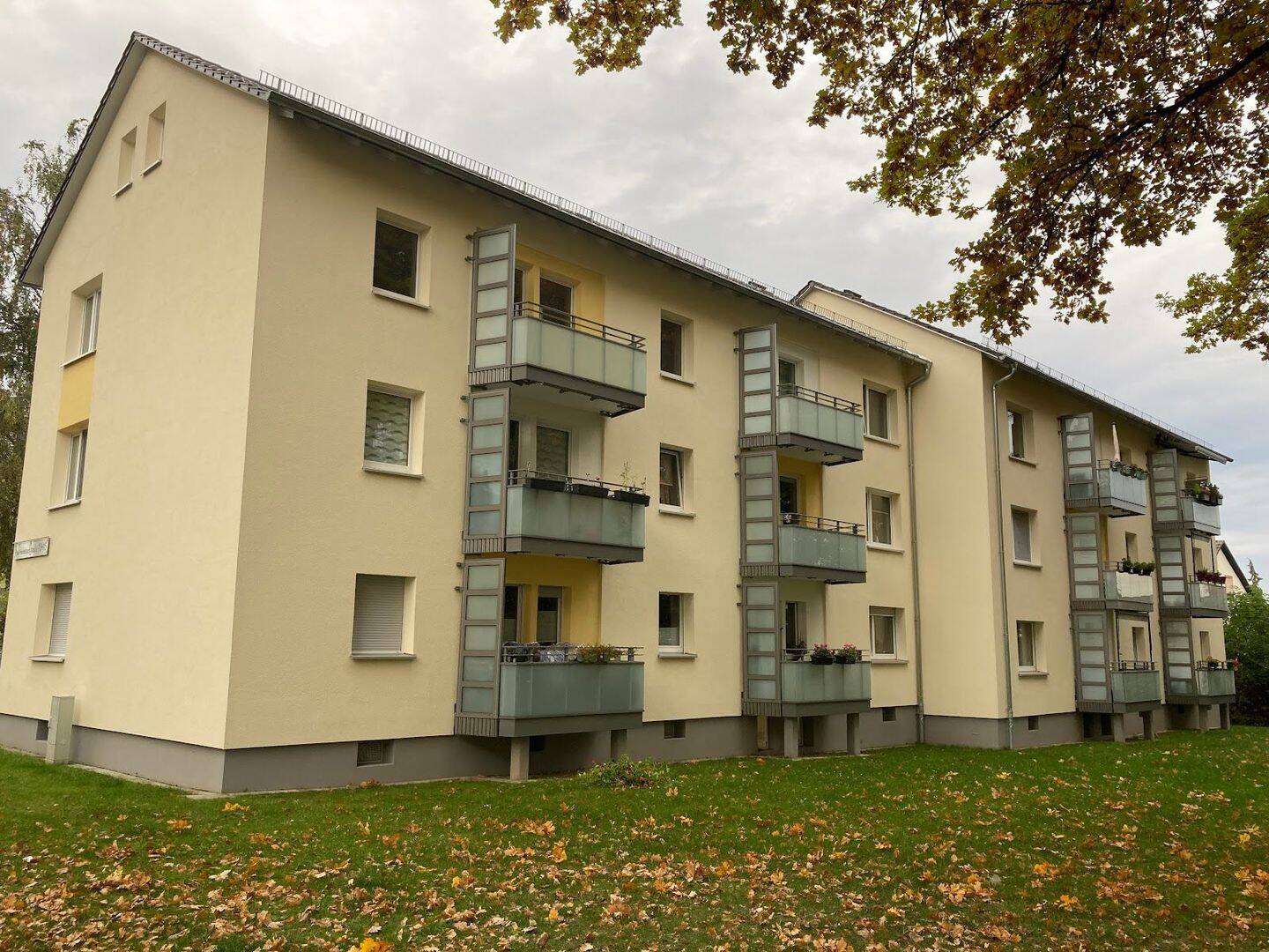 Komfortable Balkonwohnung in ruhiger Lage von Kassel-Niederzwehren – 34134 Kassel – Vorschaubild 2