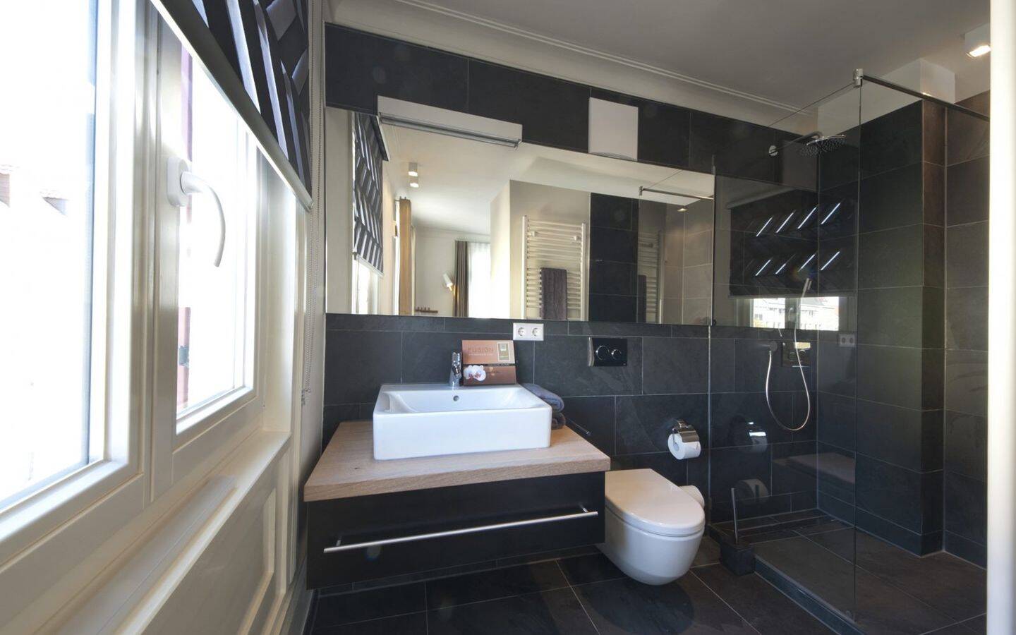 Designer Apartment im Stuttgarter Zentrum für Zeitwohnen ab 1 Monat – 70178 Stuttgart – Vorschaubild 5