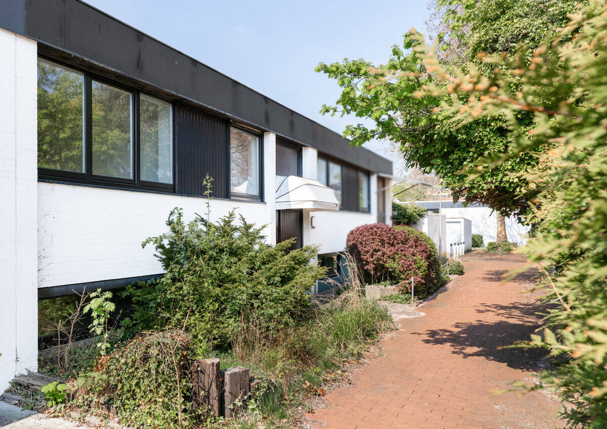 Renovierungsbedürftiges Reihenhaus in Bestlage von Bremen – 28355 Bremen – Vorschaubild 3