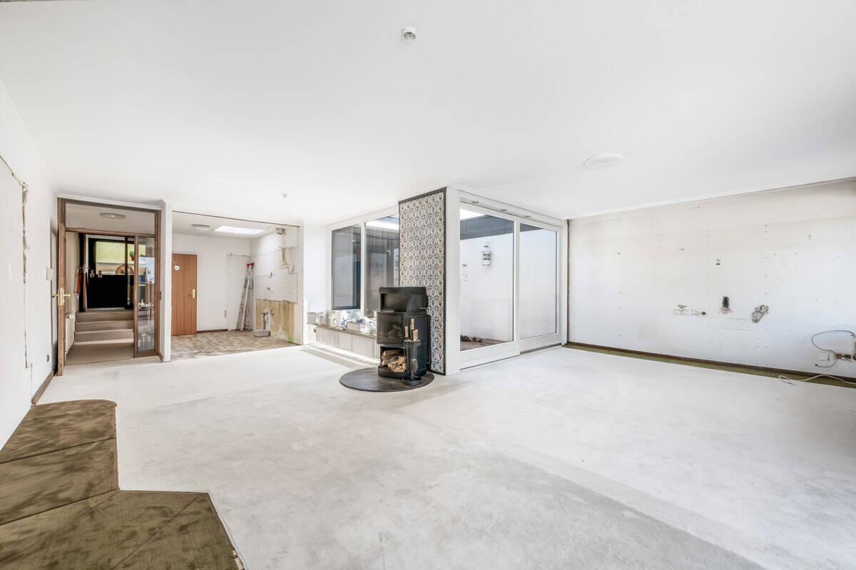 Renovierungsbedürftiges Reihenhaus in Bestlage von Bremen – 28355 Bremen – Vorschaubild 4
