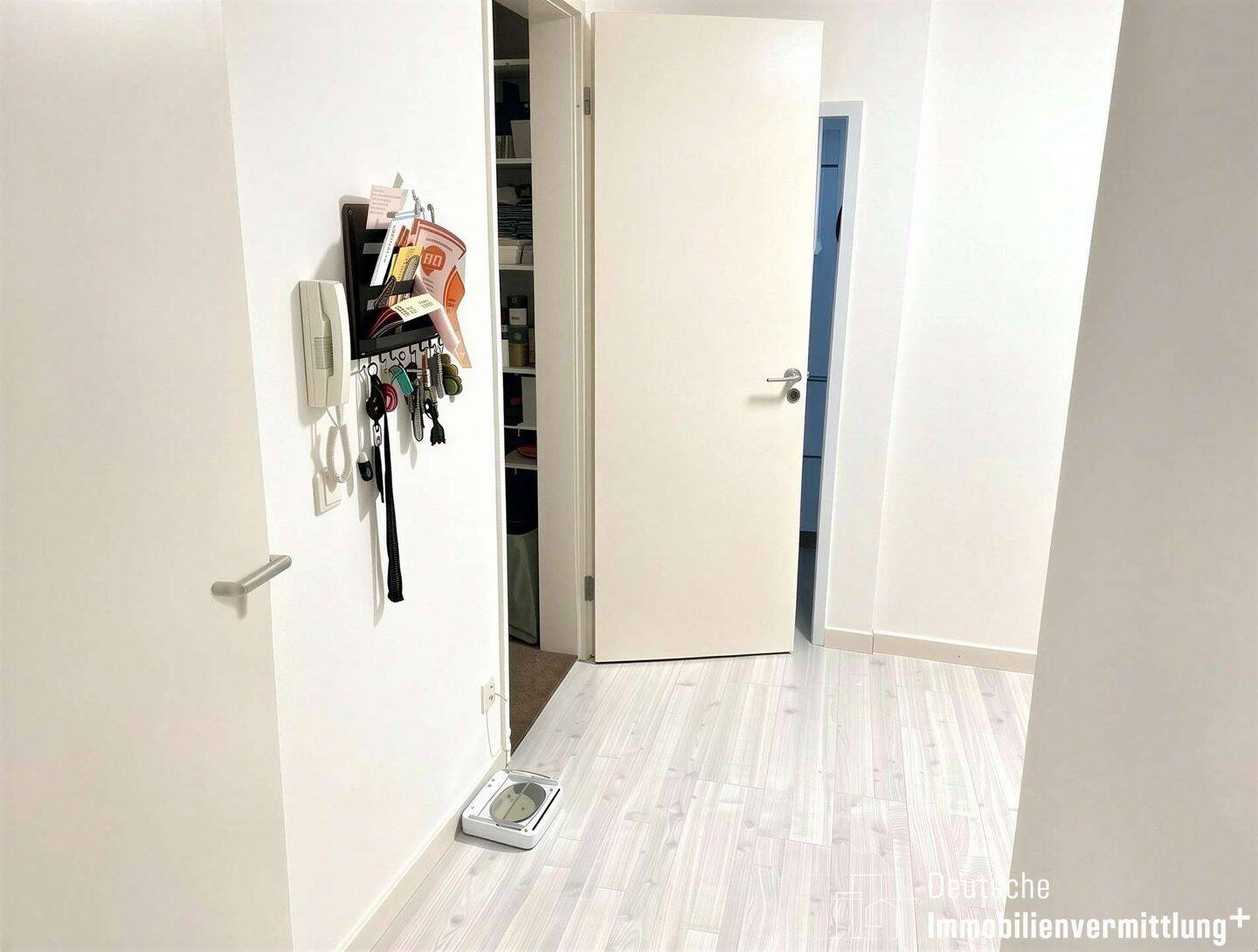 Wohnen auf zwei Ebenen – gepflegte Maisonette mit Balkon und TG-Stellplatz – 22523 Hamburg – Vorschaubild 7