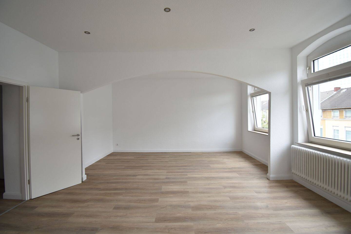 Lorettostraße! Renovierte 2-Zi-Altbau-Whg mit Balkon zu vermieten – 40219 Düsseldorf – Vorschaubild 6