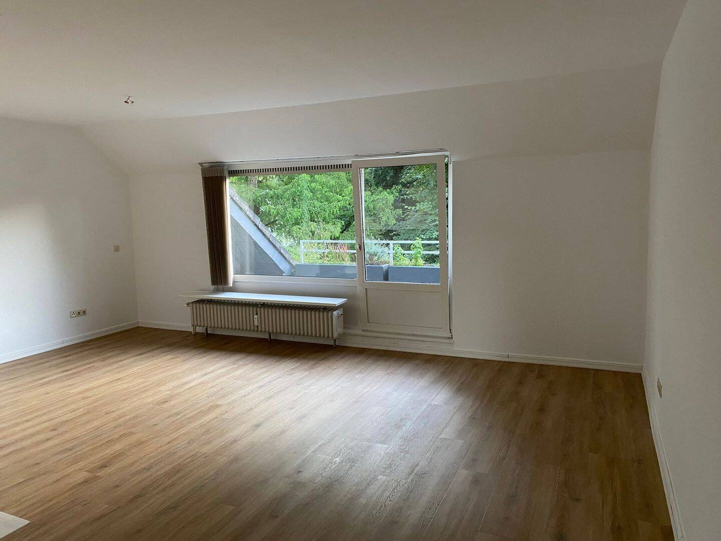 3-Zimmerwng. 2.OG (Endetage) Dachterrasse, Tiefgarage, Klein Flottbek – 22609 Hamburg – Vorschaubild 6