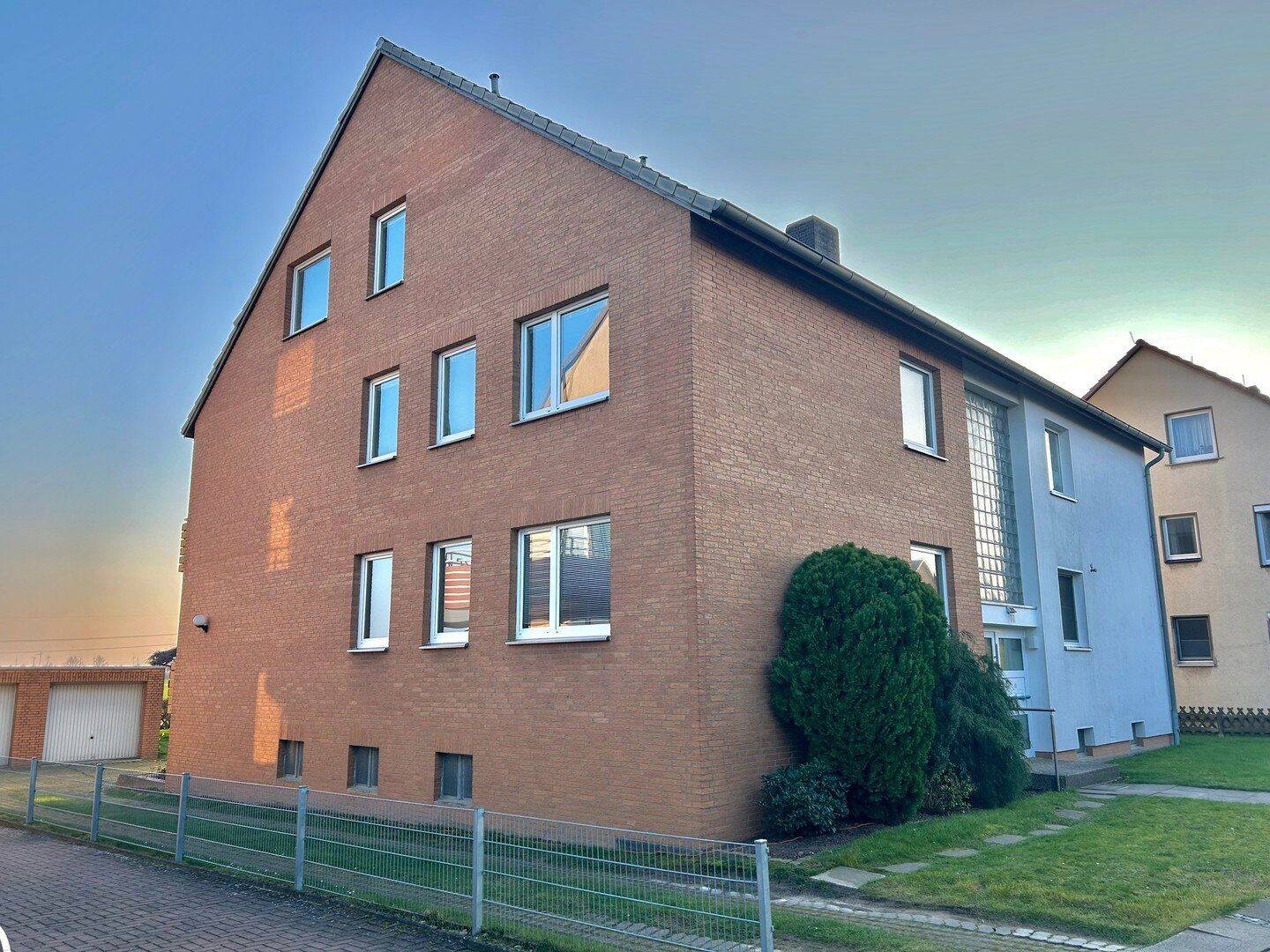 Erstklassig saniert: 3-Zimmer-Wohnung in Pattensen – 30982 Pattensen – Vorschaubild 2