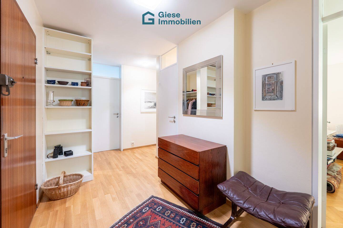 Geräumige Familienwohnung- 4 Zimmer, 2 Terrassen, 127m² – 70597 Stuttgart – Vorschaubild 4