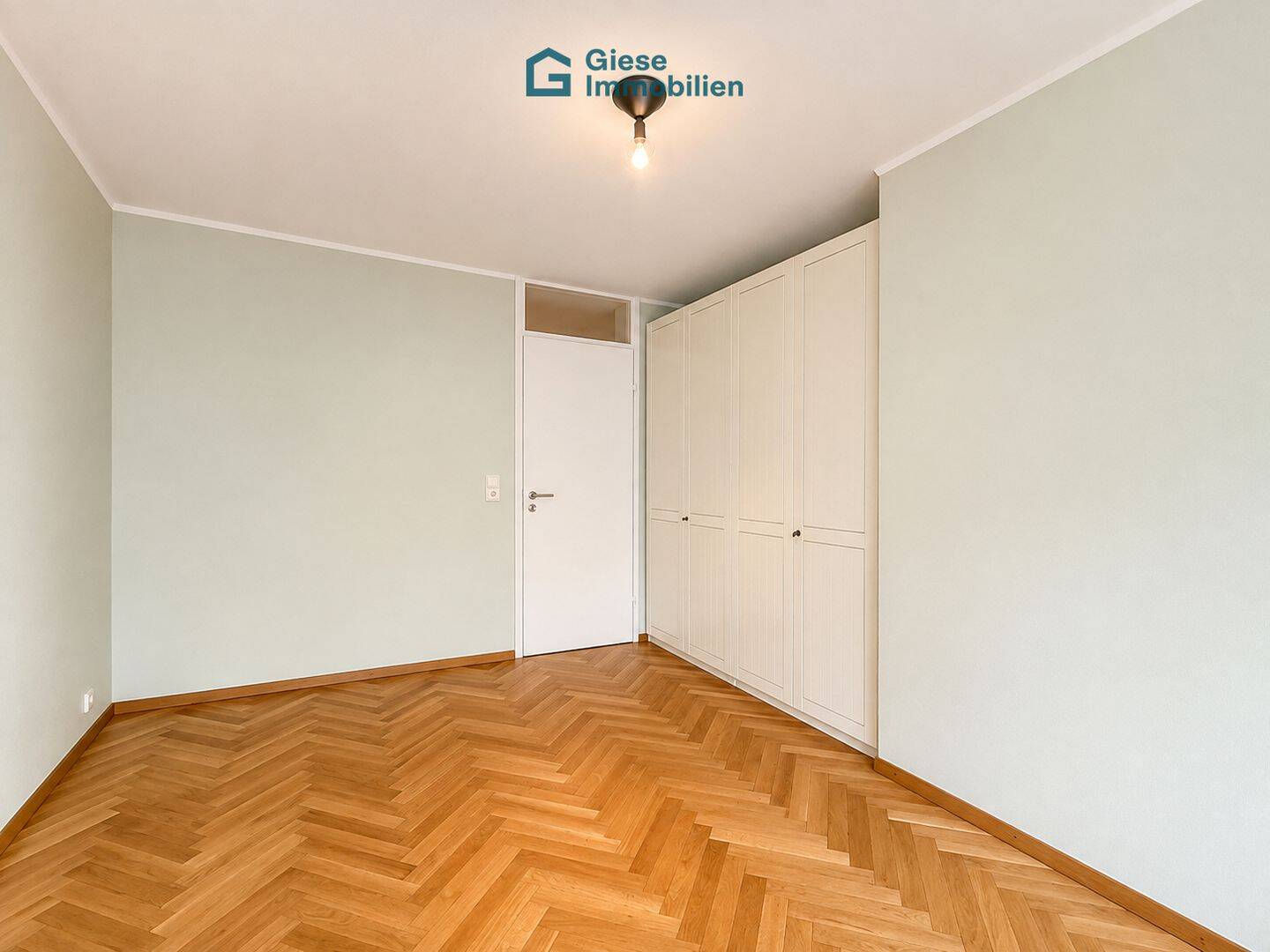 Geräumige Familienwohnung- 4 Zimmer, 2 Terrassen, 127m² – 70597 Stuttgart – Vorschaubild 5