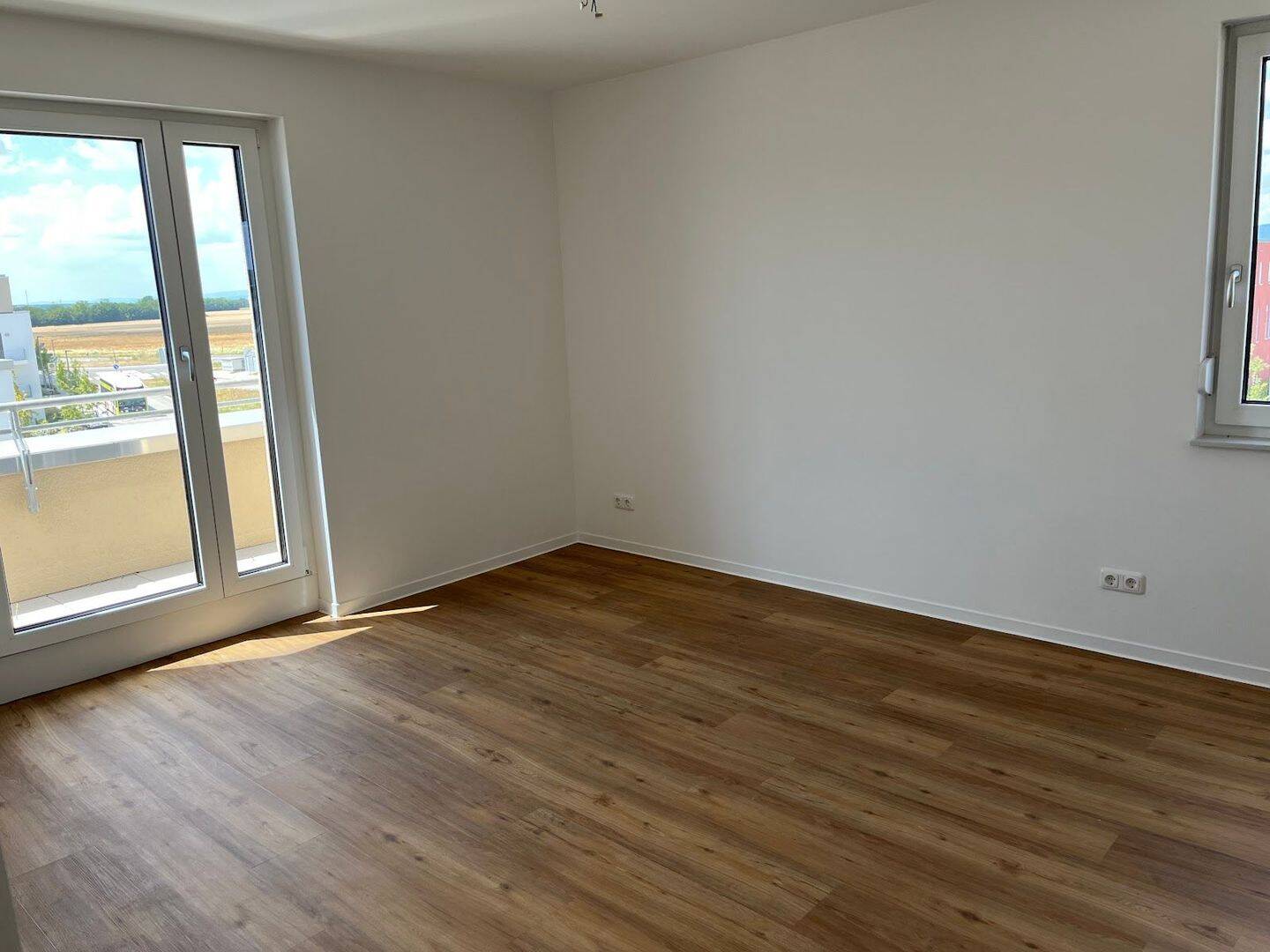Neubauflair im Grünen – Stilvoll Wohnen in Wiesbaden-Delkenheim – 65205 Wiesbaden – Vorschaubild 6