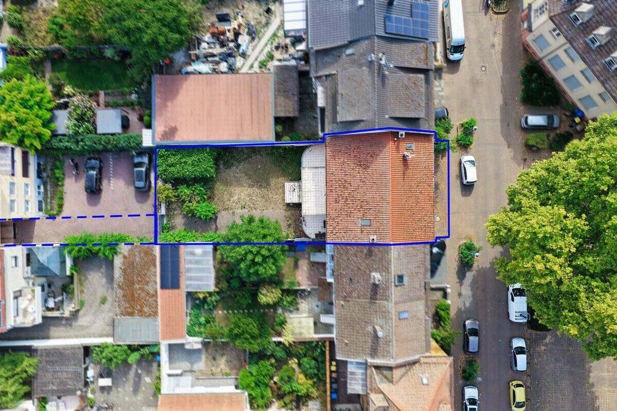Modernes, riesiges Familienglück (Bj.2006) ,Fußbodenheizung, Garten und ausreichend Stellplätzen – 67065 Ludwigshafen am Rhein – Vorschaubild 5